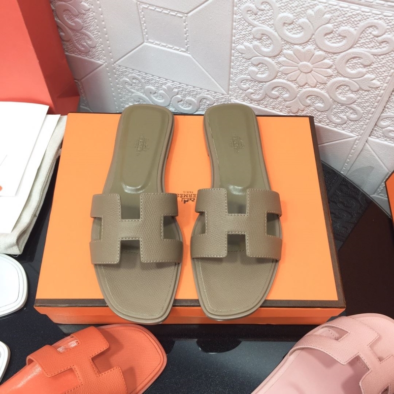 Hermes Slippers